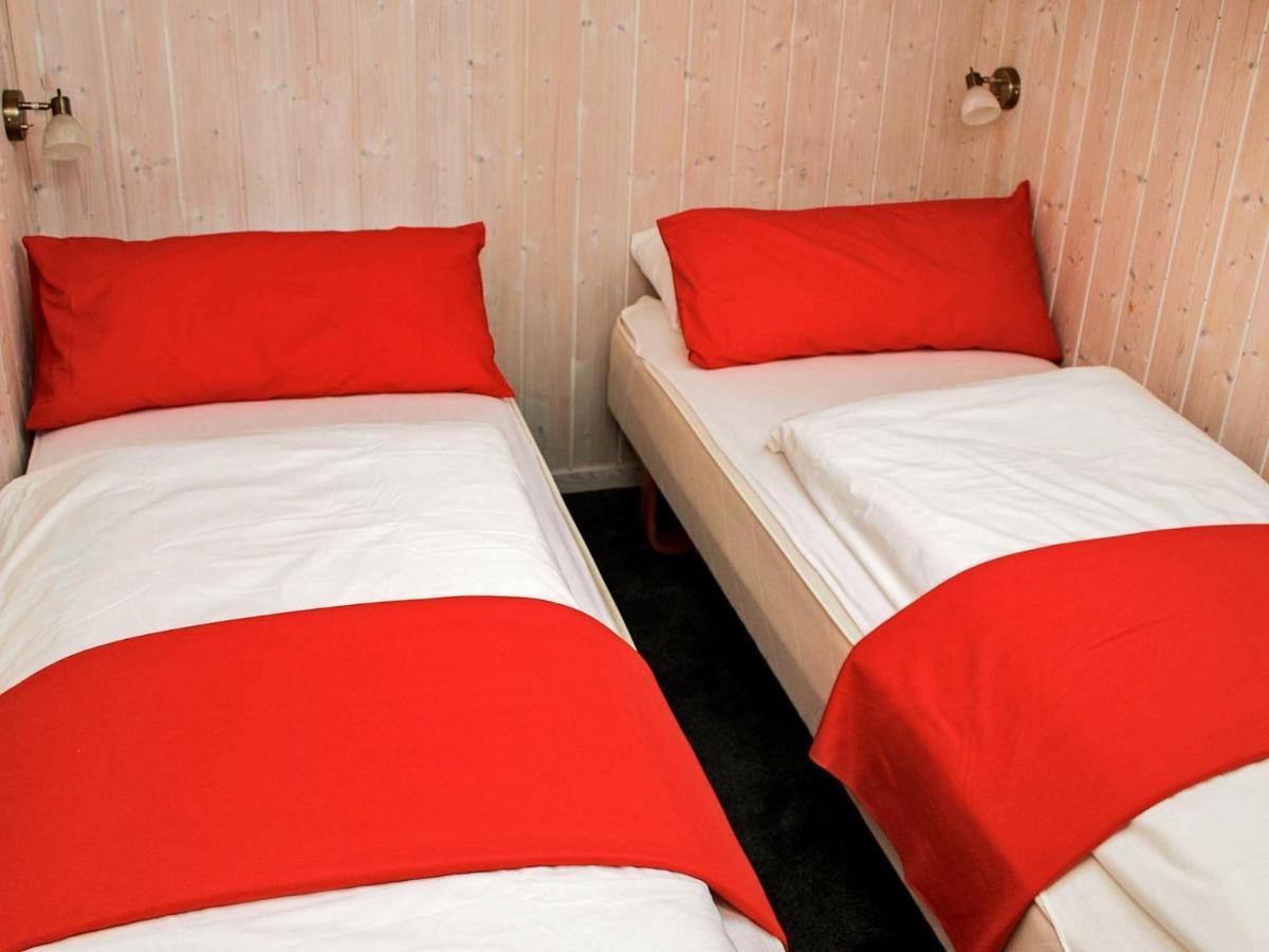 12 Person Holiday Home In أوترندورف الغرفة الصورة
